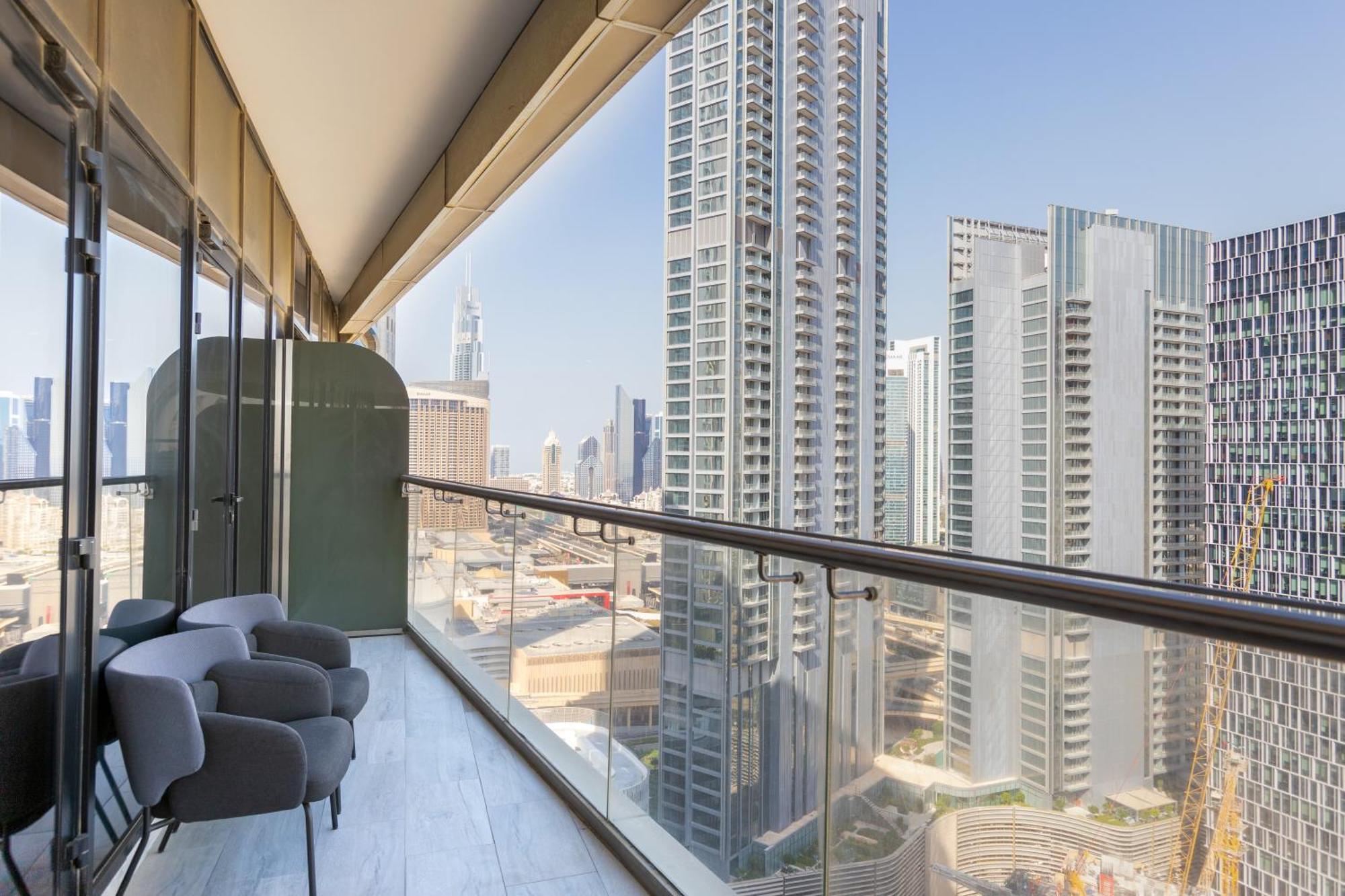 Modern 1Br Apartment, High Floor, Near Dubai Mall Ngoại thất bức ảnh